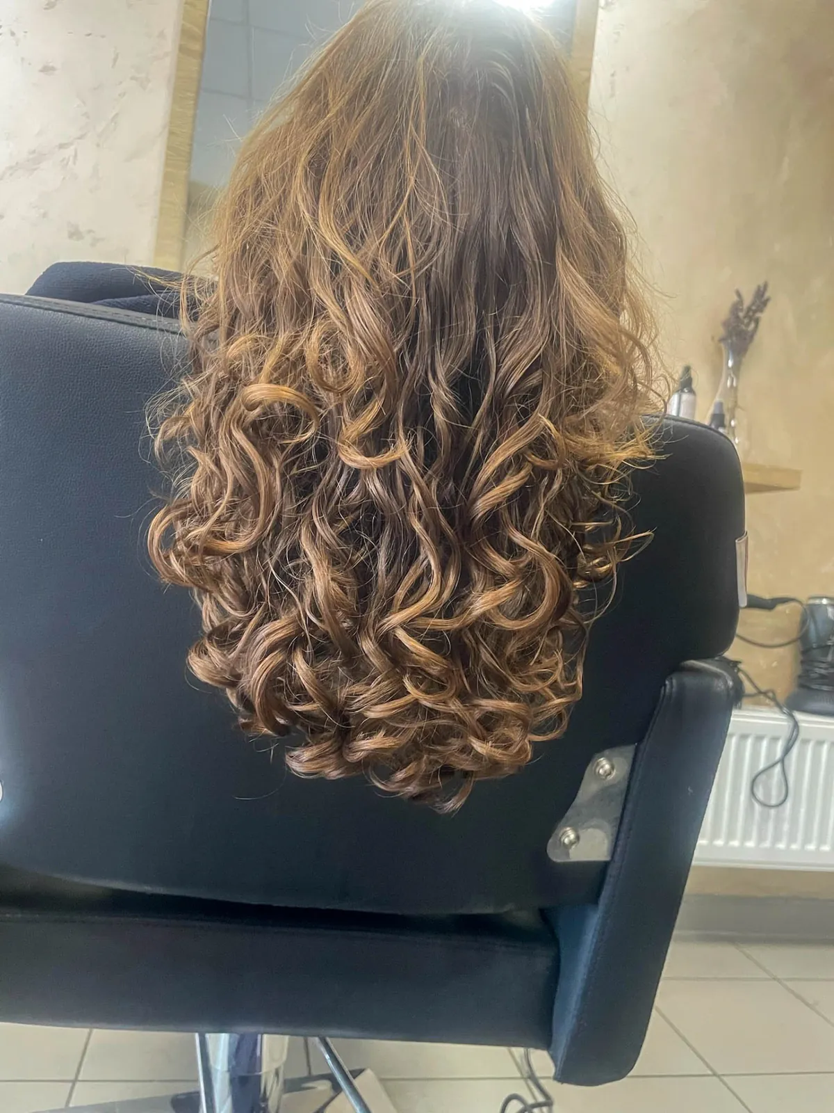 Po – CGM styling – nadýchané kudrliny